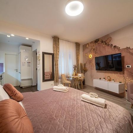 Apartamento Cosy&Private,30Sec Walk To Mainsquare, Heart Of Zagreb Exterior foto